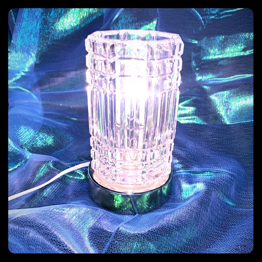 Lead crystal light